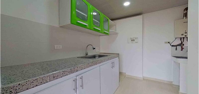 Apartamento en Venta en Madrid, zaragoza-13
