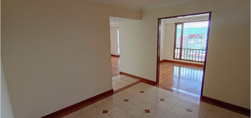 Apartamento en Venta en Bogotá, D.C., Balcón de Lindaraja-7