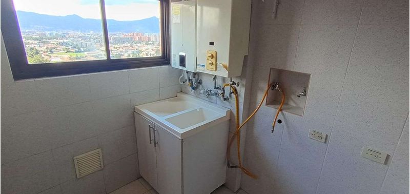 Apartamento en Venta en Bogotá, D.C., Balcón de Lindaraja-15