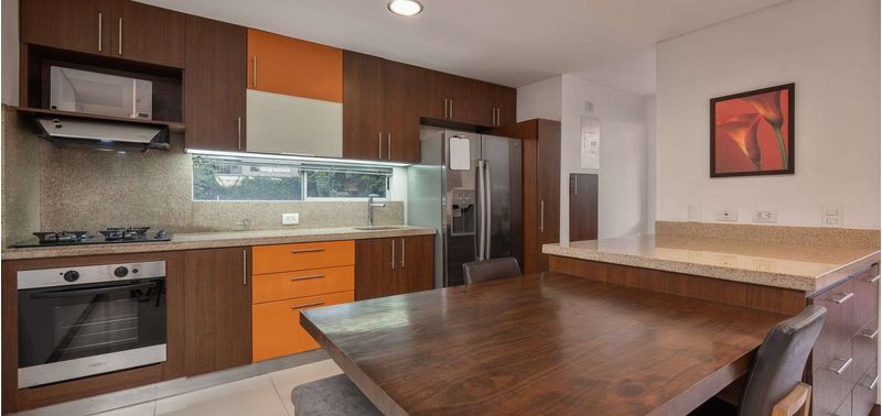 Apartamento en Venta en Medellín, El Poblado-2