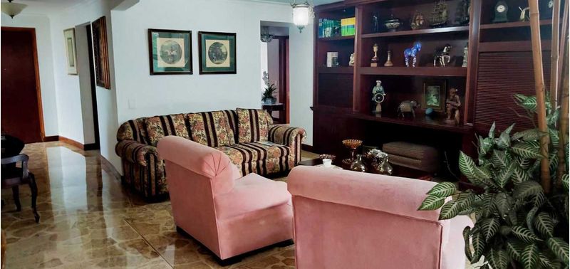 Apartamento en Venta en Medellín, El Poblado-13