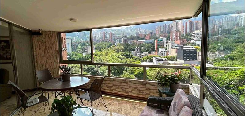Apartamento en Venta en Medellín, El Poblado-24