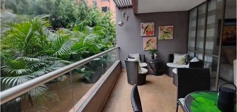 Apartamento en Venta en Medellín, El Poblado-0