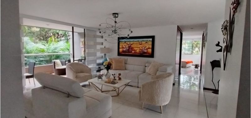 Apartamento en Venta en Medellín, El Poblado-2