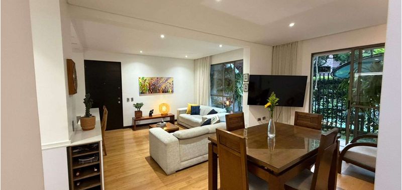 Apartamento en Venta en Medellín, Belén Loma de los Bernal-2