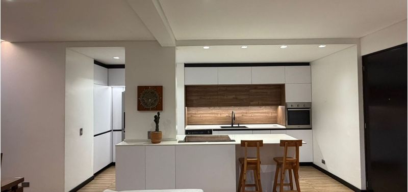 Apartamento en Venta en Medellín, Belén Loma de los Bernal-5