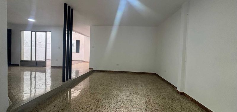 Casa en Venta en Medellín, Belén Nogal - Los Almendros-1