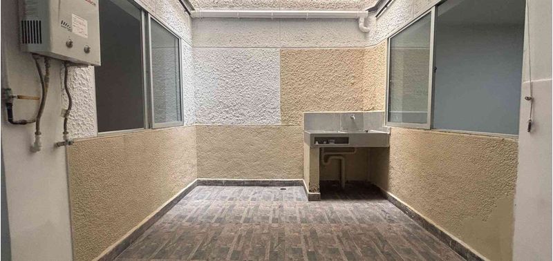 Casa en Venta en Medellín, Belén Nogal - Los Almendros-12
