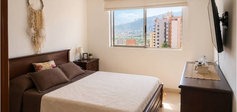 Apartamento en Venta en Medellín, Belén Loma de los Bernal-4