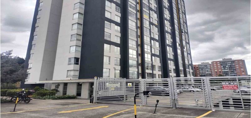 Apartamento en Venta en Bogotá, D.C., Santa Helena-11