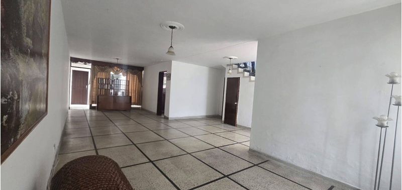 Casa en Venta en Medellín, Simón Bolívar-3
