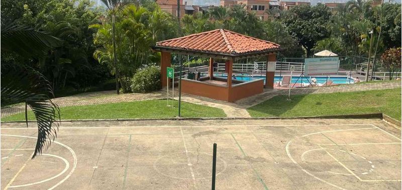 Apartamento en Venta en Medellín, Belén Loma de los Bernal-8