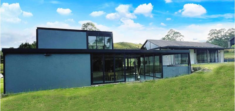 Casa en Venta en Envigado, Alto De Palmas-0