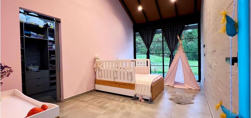 Casa en Venta en Envigado, Alto De Palmas-8