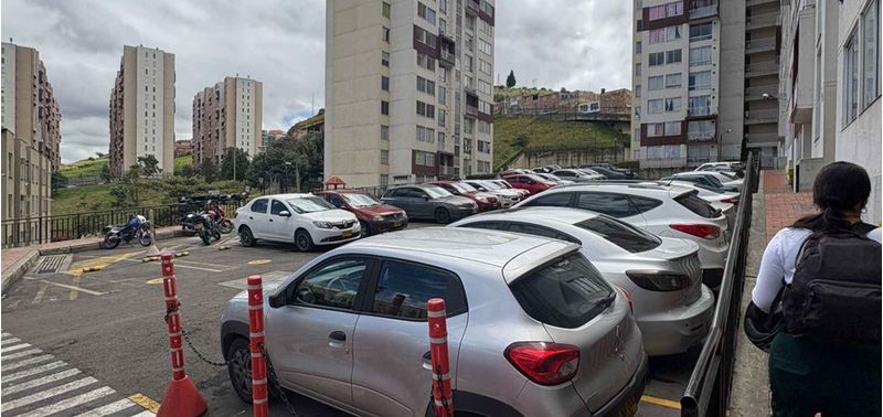 Apartamento en Venta en Bogotá, D.C., Molinos del Sur-24