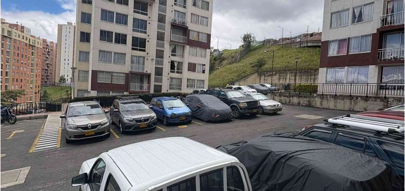Apartamento en Venta en Bogotá, D.C., Molinos del Sur-25