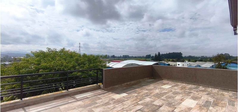 Casa en Venta en Bogotá, D.C., Cota-36