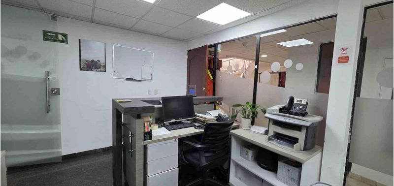 Oficina en Venta en Bogotá, D.C., chico-2