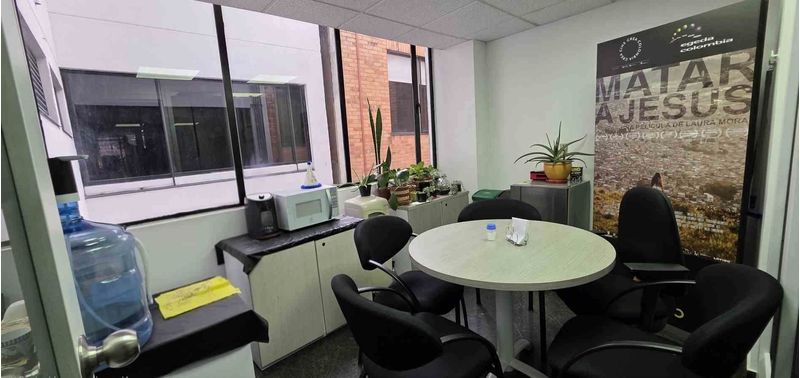 Oficina en Venta en Bogotá, D.C., chico-10
