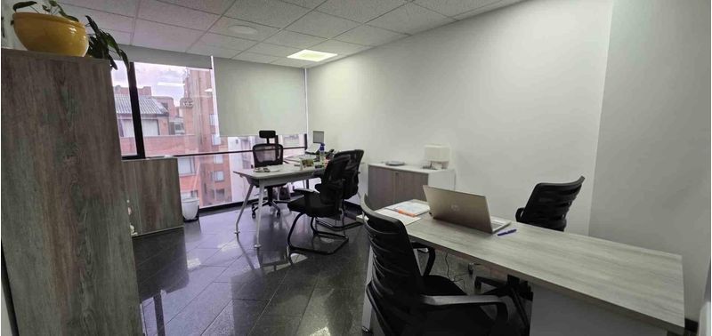 Oficina en Venta en Bogotá, D.C., chico-12