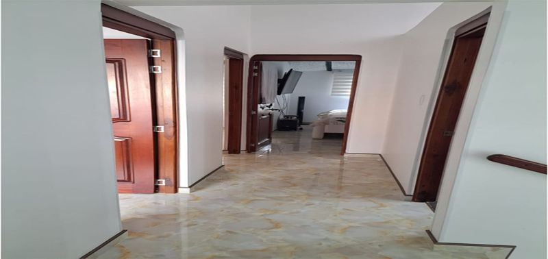 Casa en Venta en Bogotá, D.C., Alamos Norte-27