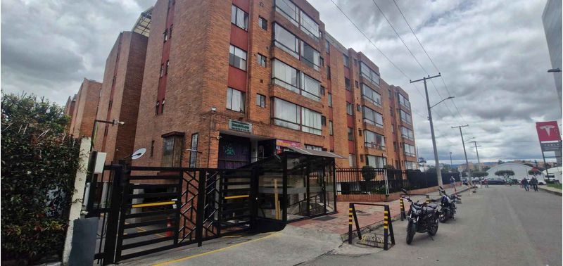Apartamento en Venta en Bogotá, D.C., Minuto de Dios-0