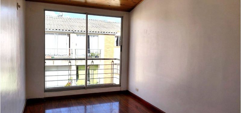 Apartamento en Venta en Bogotá, D.C., Mirandela-2