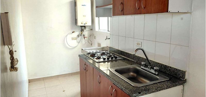 Apartamento en Venta en Bogotá, D.C., Mirandela-3