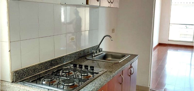 Apartamento en Venta en Bogotá, D.C., Mirandela-4