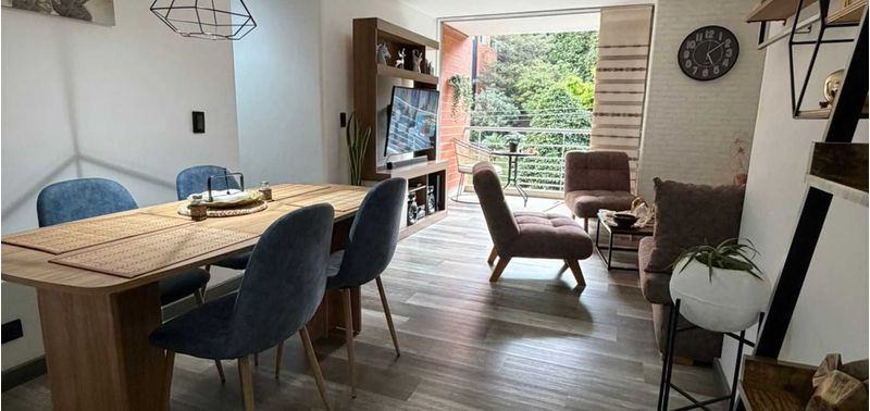 Apartamento en Venta en Envigado, Cumbres-3