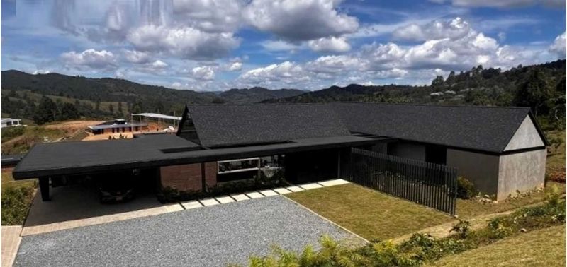 Casa en Venta en Medellín, Las Palmas