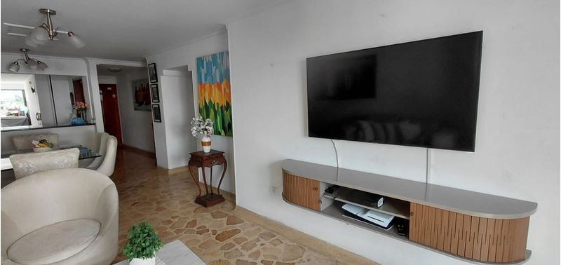 Apartamento en Venta en Cartagena De Indias, Manga-0