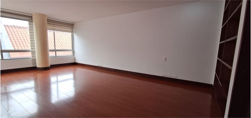 Apartamento en Venta en Bogotá, D.C., Santa Paula-Usaquén-1