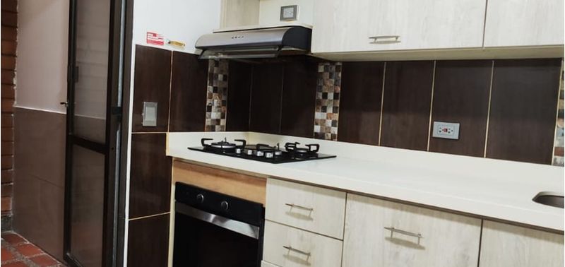 Apartamento en Venta en Medellín, Simón Bolívar-2