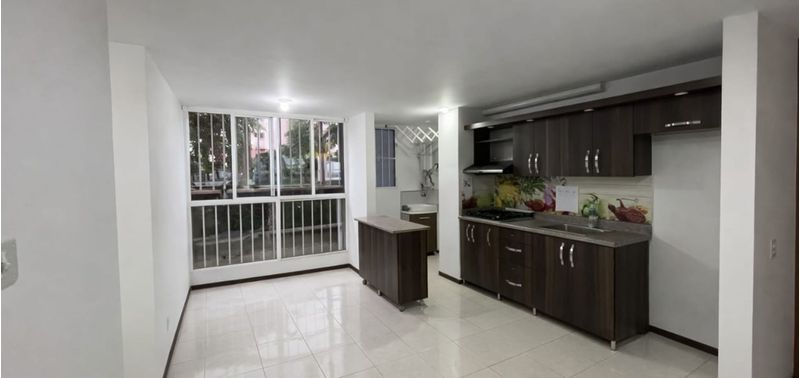 Apartamento en Venta en La Estrella, La Estrella-0