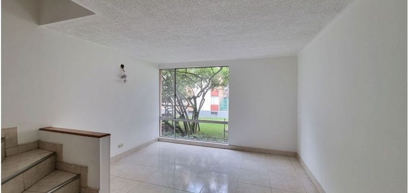 Casa en Venta en Bogotá, D.C., Usaquén-0