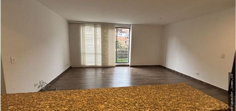 Apartamento en Venta en Bogotá, D.C., San Antonio Norte-3