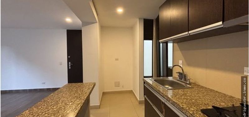 Apartamento en Venta en Bogotá, D.C., San Antonio Norte-16