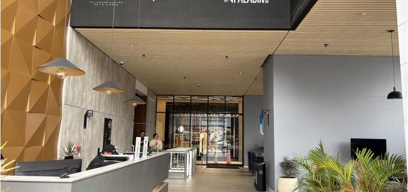 Apartamento en Venta en Bogotá, D.C., San Martín-0