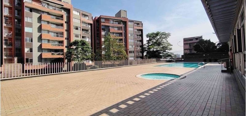 Apartamento en Venta en Envigado, Cumbres-17