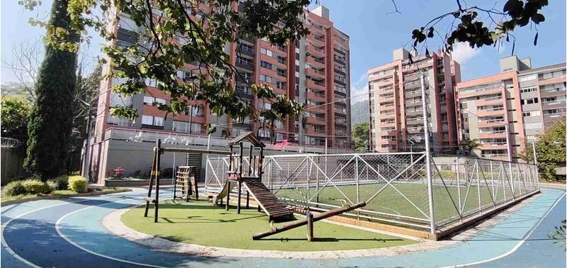 Apartamento en Venta en Envigado, Cumbres-21