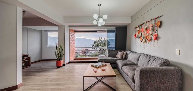 Apartamento en Venta en Envigado, El Escobero-1