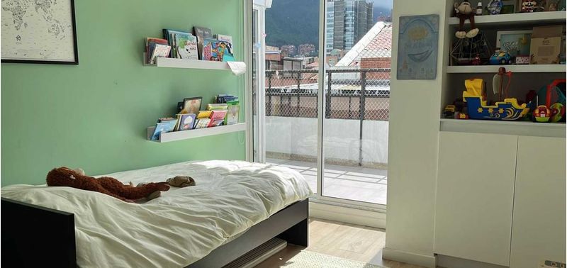 Apartamento en Venta en Bogotá, D.C., Santa Paula-0