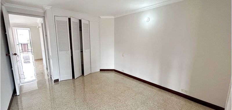 Apartamento en Venta en Medellín, Laureles - Estadio-17