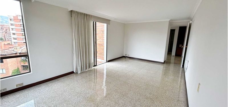 Apartamento en Venta en Medellín, Laureles - Estadio-23