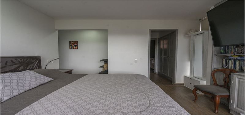 Apartamento en Venta en Bogotá, D.C., Club de Los Lagartos-10