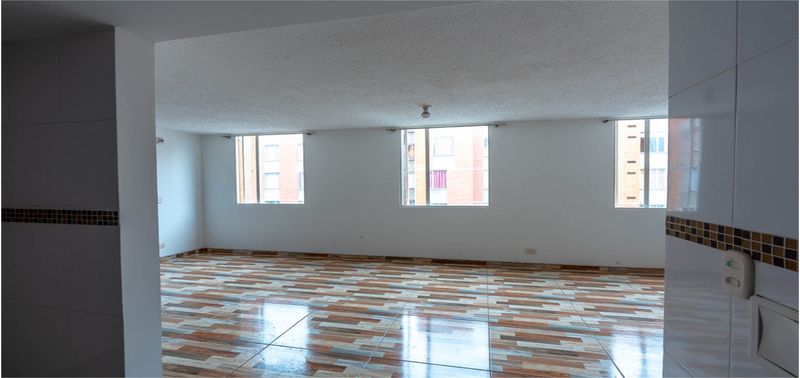 Apartamento en Venta en Soacha, Hogares de Soacha-0