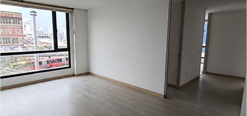 Apartamento en Venta en Bogotá, D.C., Samper Mendoza-0