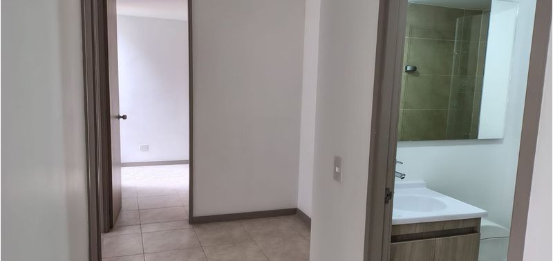 Apartamento en Venta en Envigado, La Cuenca-5