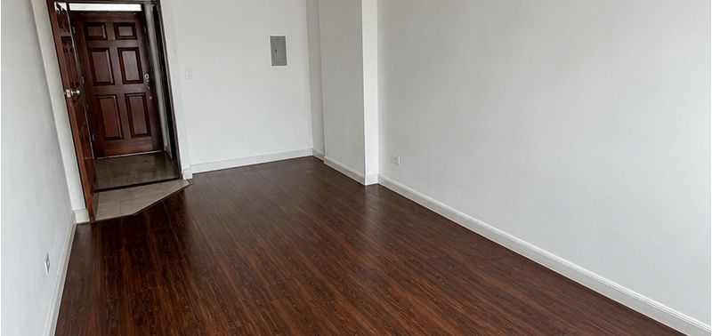 Oficina en Venta en Bogotá, D.C., Lago Gaitán-0